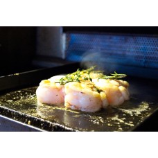 Seeteufel Vom Grill auf Tomatencarpaccio