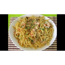 Tagliolini mit Seeteufel und Zucchini